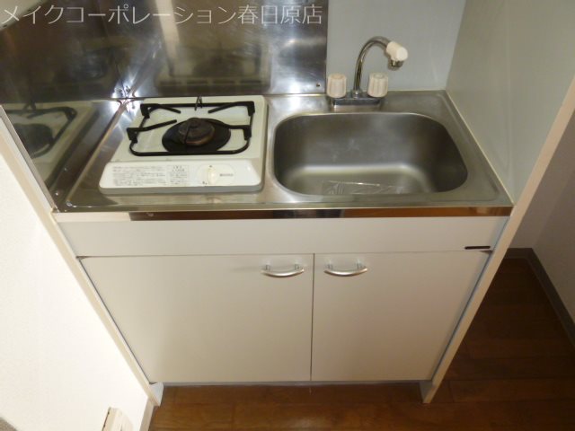 キッチン　写真は同型タイプ