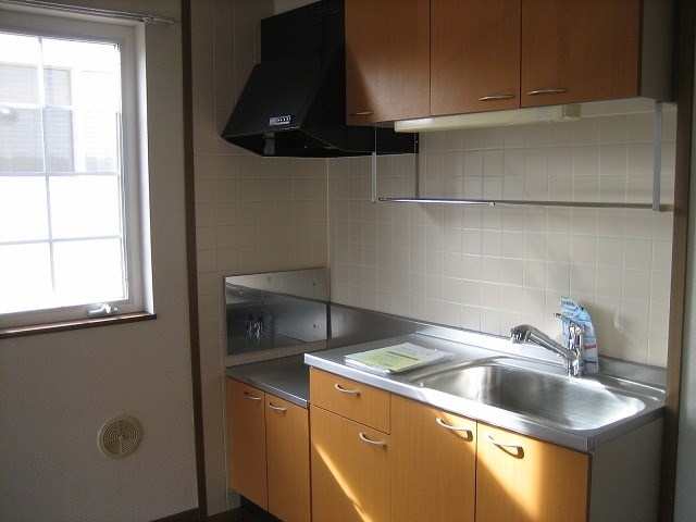 キッチン　写真は101号室です（参考）