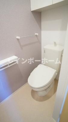 トイレ　トイレもきれいです