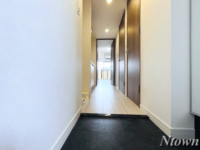 玄関　落ち着いた玄関です