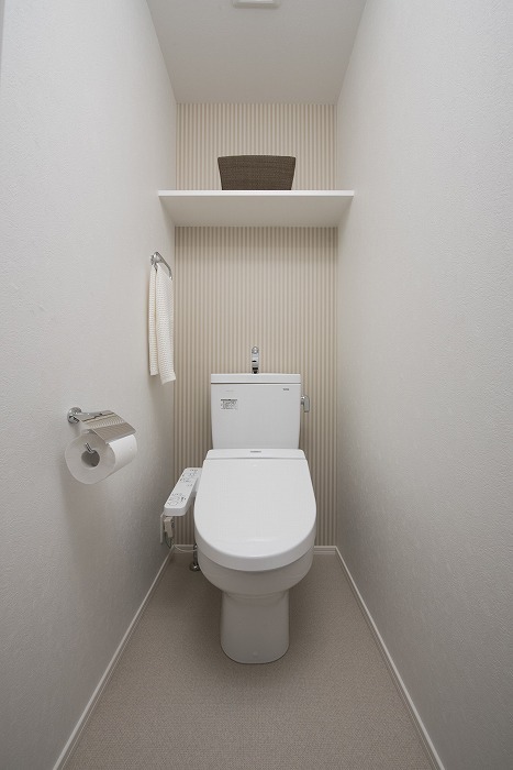 トイレ　別号室