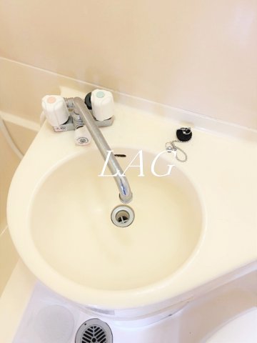 洗面設備　洗面台です。