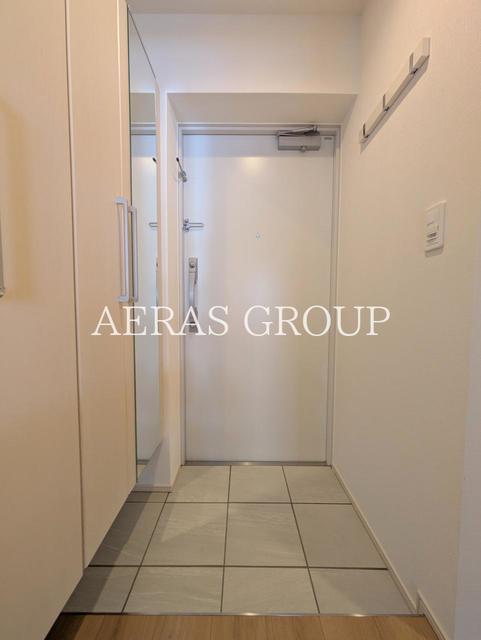 玄関　同タイプ参考写真