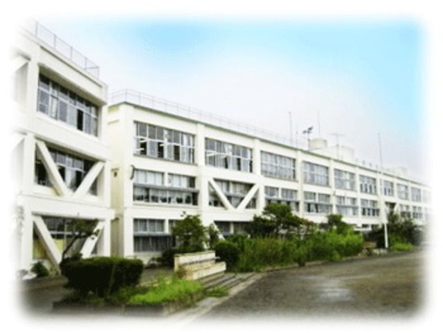 小学校　日野市立日野第四小学校（小学校）まで703m