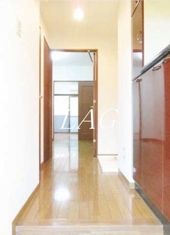 玄関　玄関です。