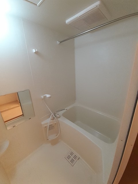 バス・シャワールーム　浴室