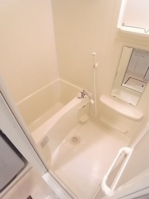 バス・シャワールーム　日々の疲れを癒すお風呂付です