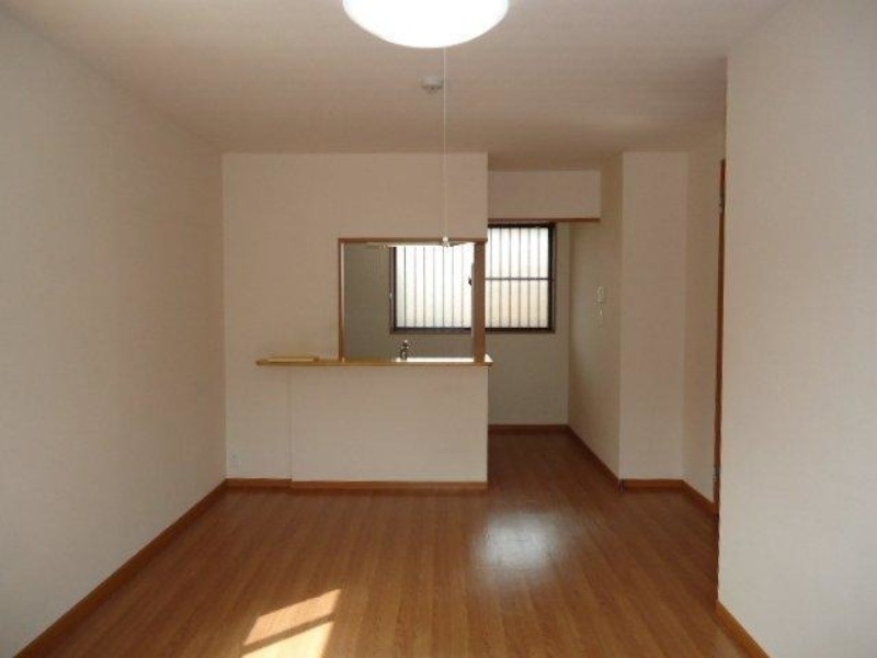 居室・リビング　図面と現状に相違がある場合には現状を優先