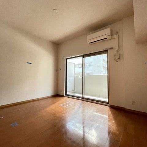 居室・リビング　同仕様タイプです