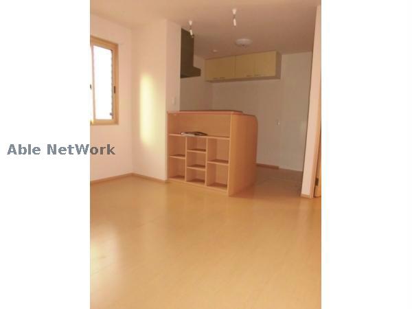 居室・リビング　日差しが差し込みます