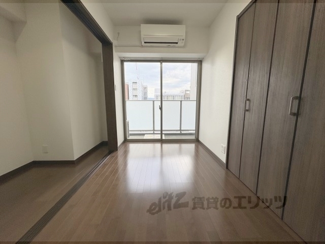 居室・リビング　洋室