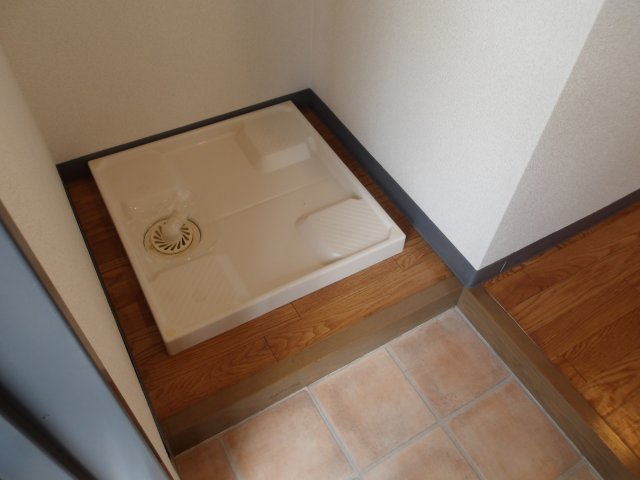 その他設備　洗濯機置き場