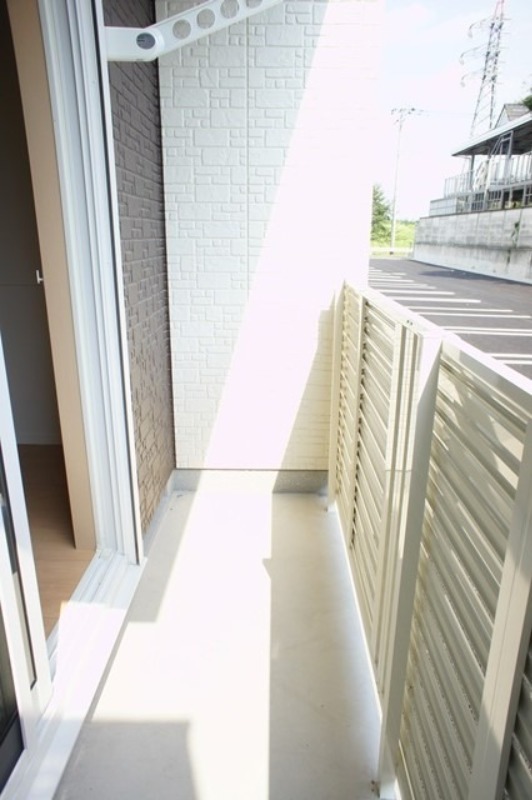 バルコニー　図面と現状に相違がある場合には現状を優先