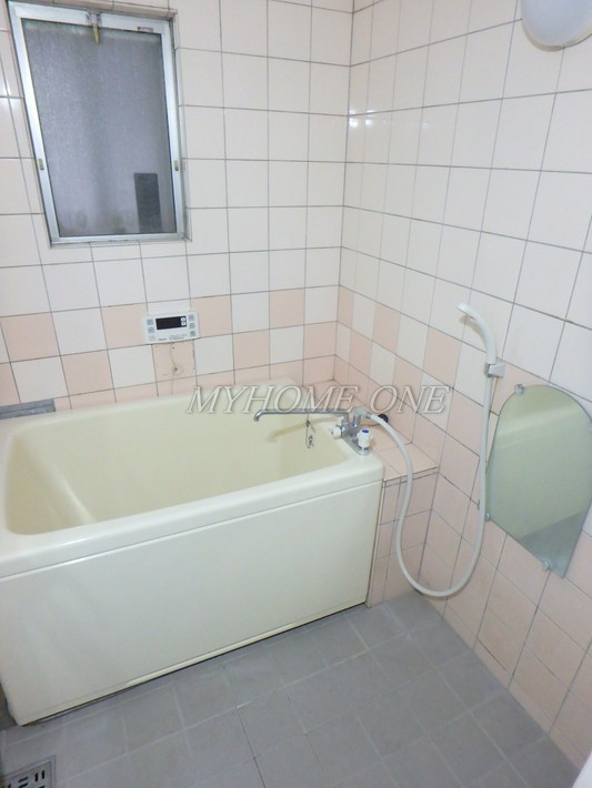 バス・シャワールーム　追焚バス