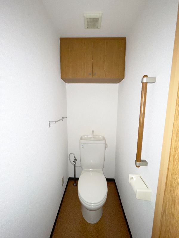 トイレ　※他部屋参考写真