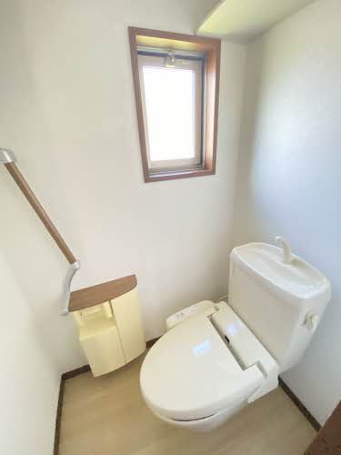 トイレ　トイレ