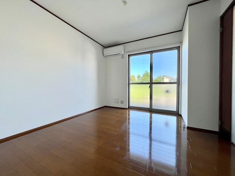 居室・リビング　図面と現状に相違がある場合には現状を優先