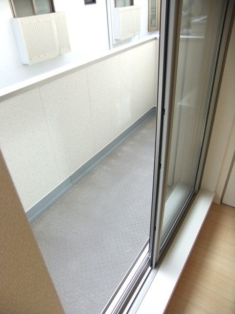 バルコニー　南向きバルコニー