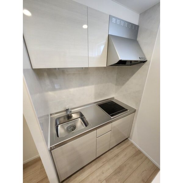 キッチン　同シリーズ物件のモデルルームになります※現況優先