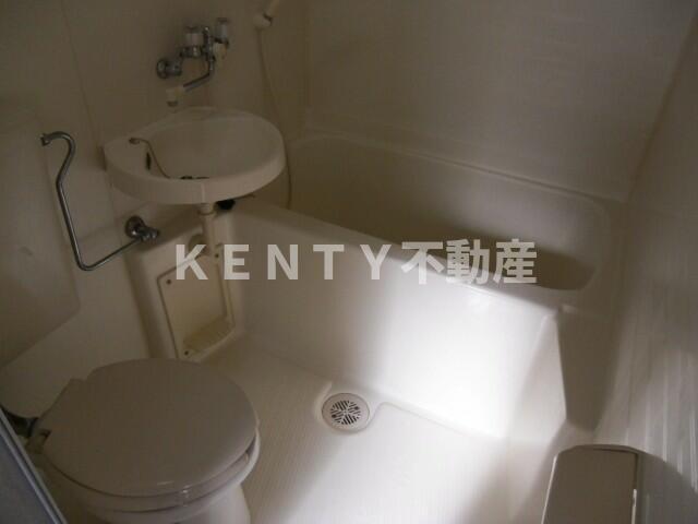 バス・シャワールーム　別部屋参考写真