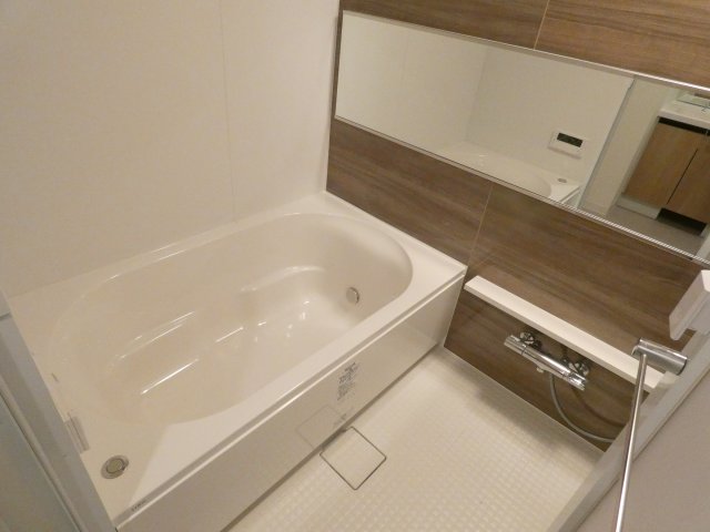 バス・シャワールーム　バス※別部屋参考写真