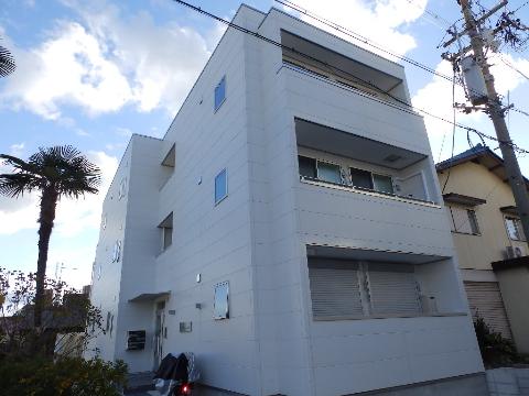 建物外観　外観写真（昼）