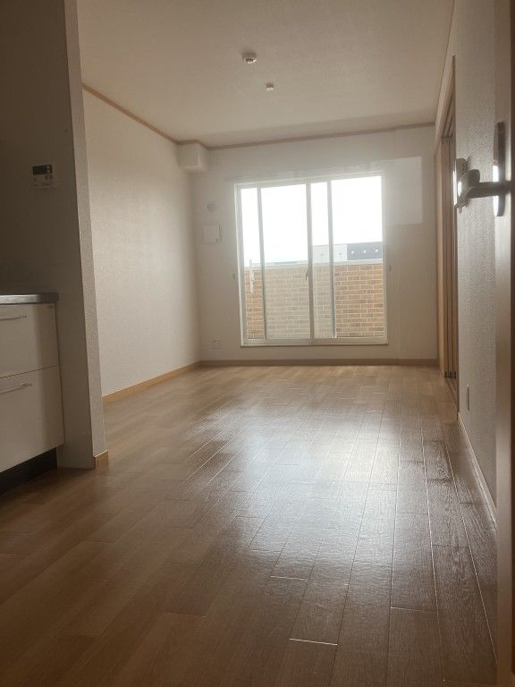 居室・リビング　広いリビングです☆