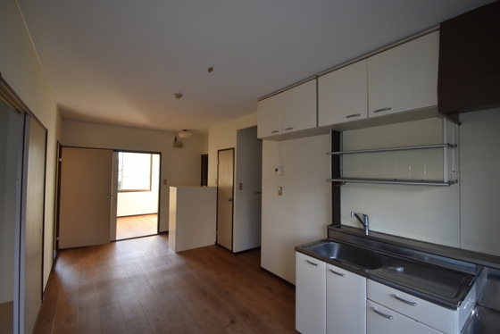 居室・リビング　写真は他の部屋の物です。現状優先