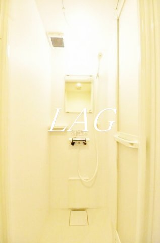 バス・シャワールーム　シャワールームになります。