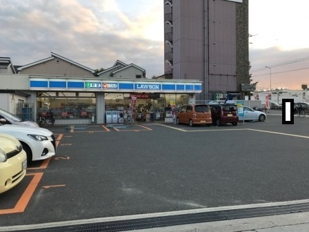 コンビニ　ローソン（コンビニ）まで67m