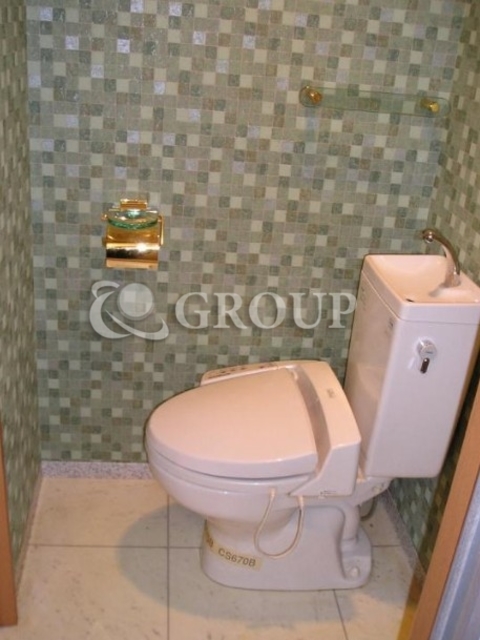 トイレ　リノベーション済