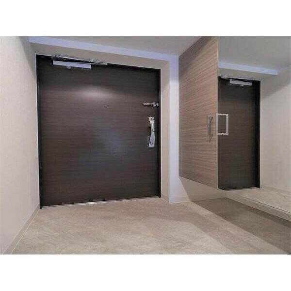 玄関　きれいな玄関です