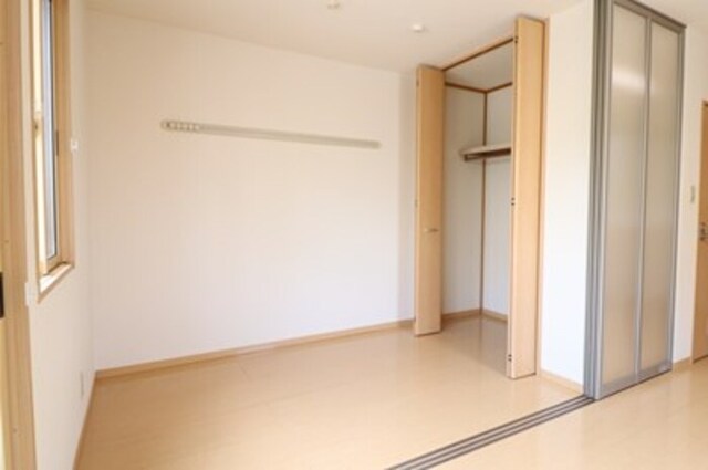 その他部屋・スペース　洋室３帖