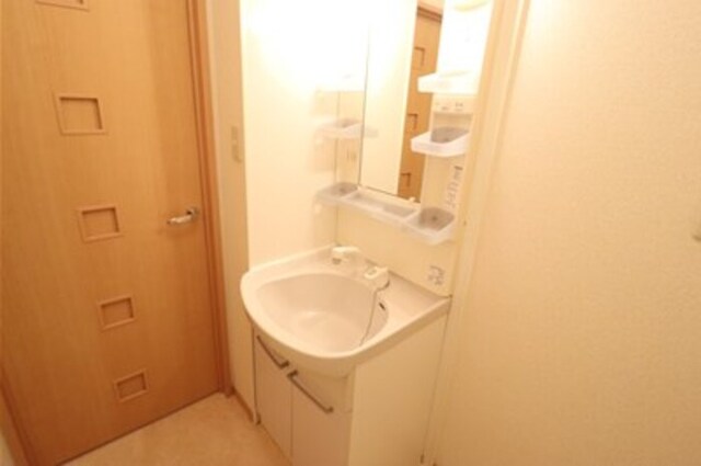 洗面設備　洗髪洗面化粧台