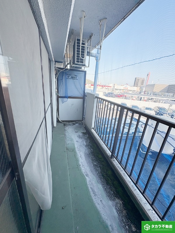 バルコニー　写真は２０２号