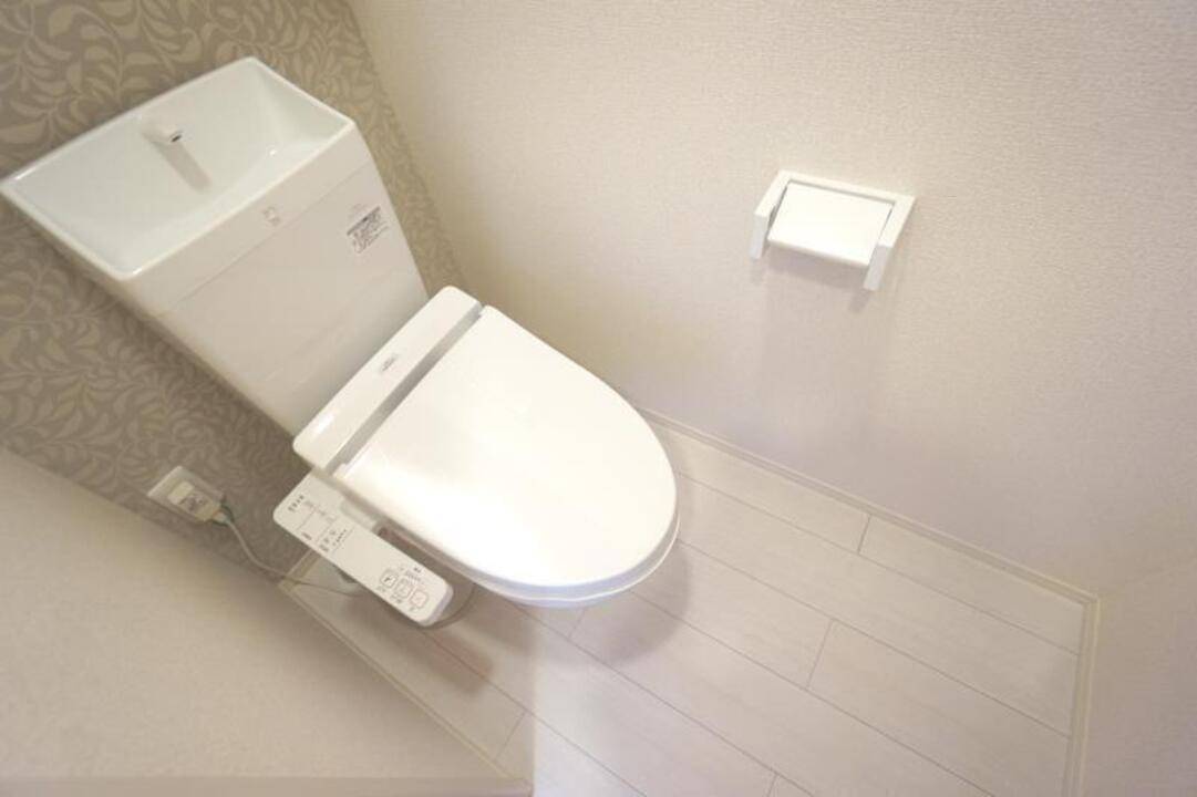 トイレ　トイレ