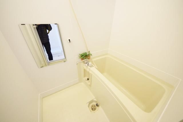 バス・シャワールーム　※別部屋参考写真