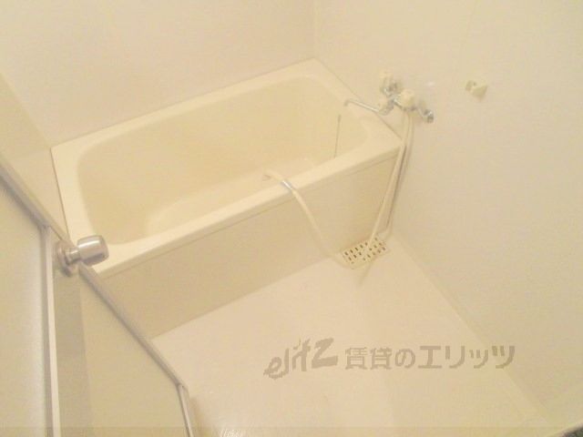 バス・シャワールーム　風呂