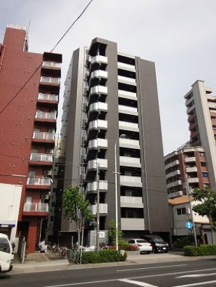 建物外観　★分譲マンションならではの、重厚感ある外観★