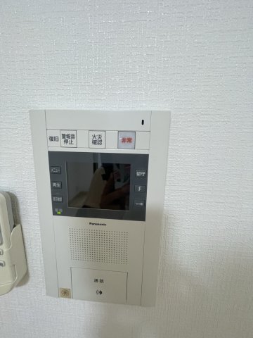 セキュリティ　(参考)同マンション同間取り他部屋の写真