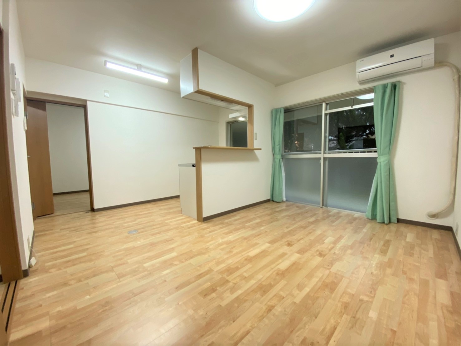 居室・リビング　別のお部屋の写真です。現状を優先します