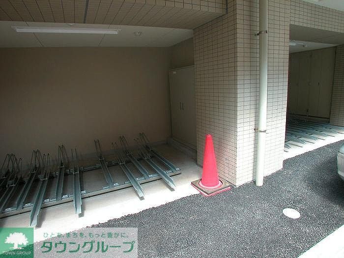 駐車場　駐輪場