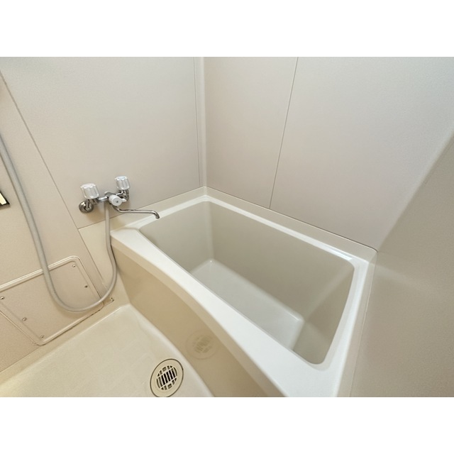 バス・シャワールーム　同タイプの部屋の写真です