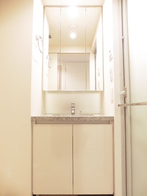 洗面設備　参考写真