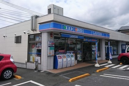 コンビニ　ローソン 町田成瀬街道店（コンビニ）まで1000m