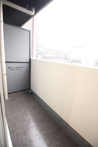 バルコニー　フュージョナル王子RICOTT　北区栄町3
