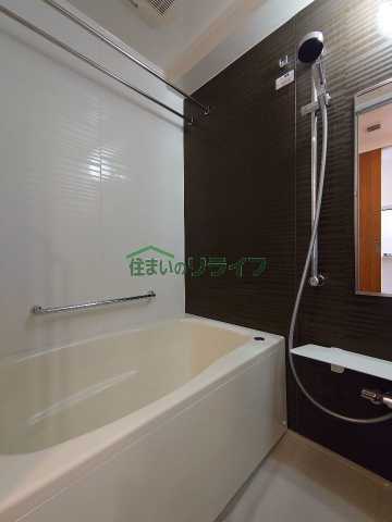 バス・シャワールーム　※写真は同タイプ住戸です。