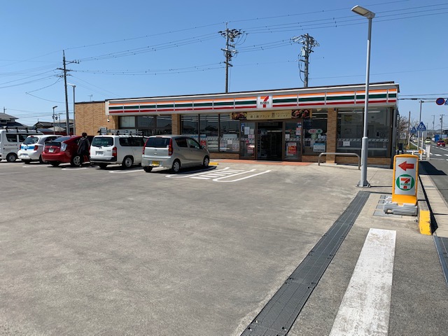 コンビニ　セブンイレブン 浜松三幸北店（コンビニ）まで636m