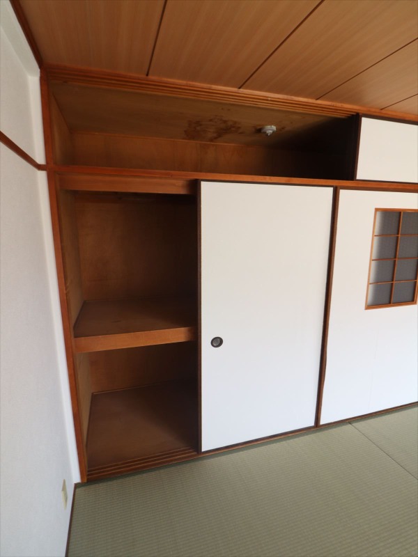 収納　和室の押入れ