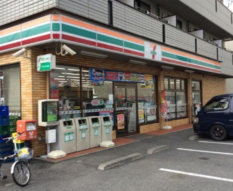 コンビニ　セブン・イレブン浦和白幡６丁目店（コンビニ）まで282m